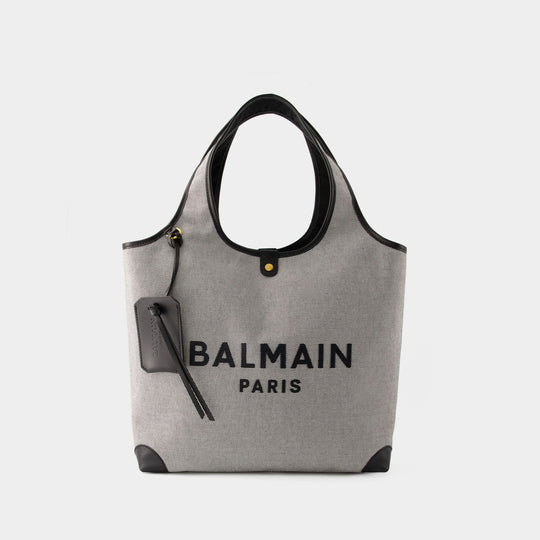 Balmain | Black leather box bag | Savannahs